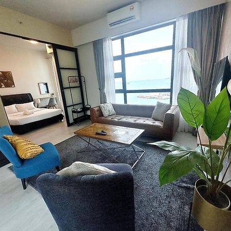 Seaview Luxury Condo Homestay 2Bed 2Bath Jesselton Quay By R2 Residence Kota Kinabalu Exterior photo
