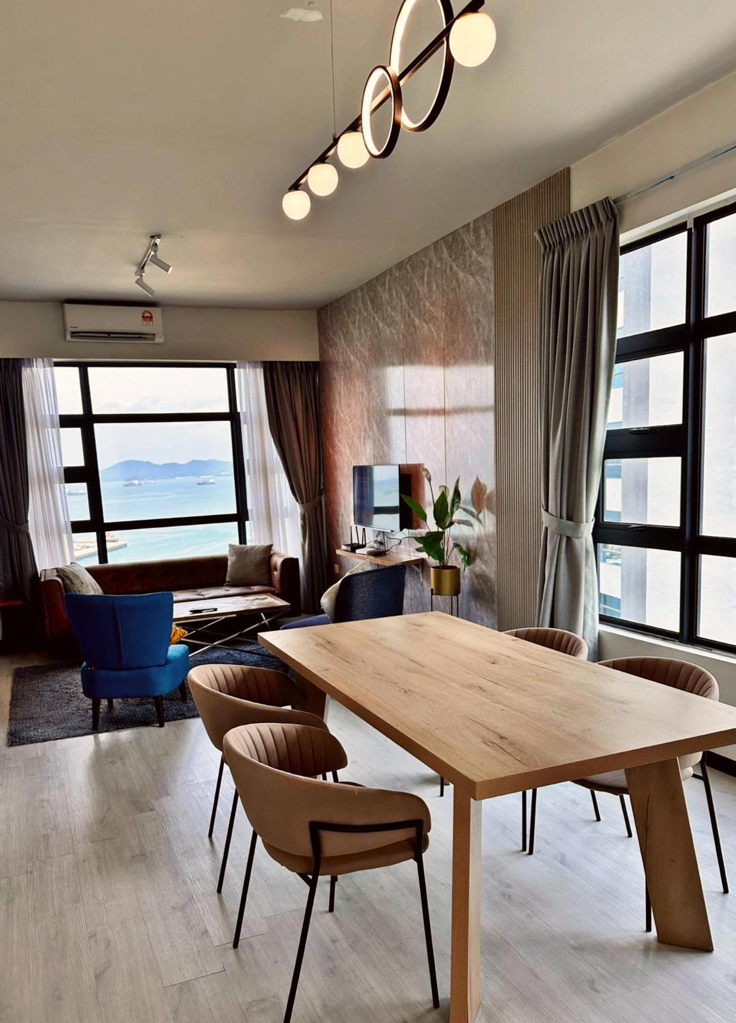 Seaview Luxury Condo Homestay 2Bed 2Bath Jesselton Quay By R2 Residence Kota Kinabalu Exterior photo